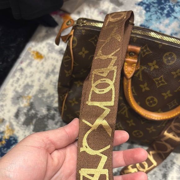 Brown strap - Picture 2 of 4